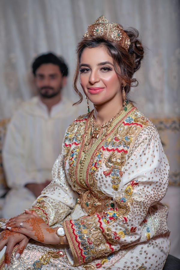 La magie des tenues traditionnelles marocaines à votre portée